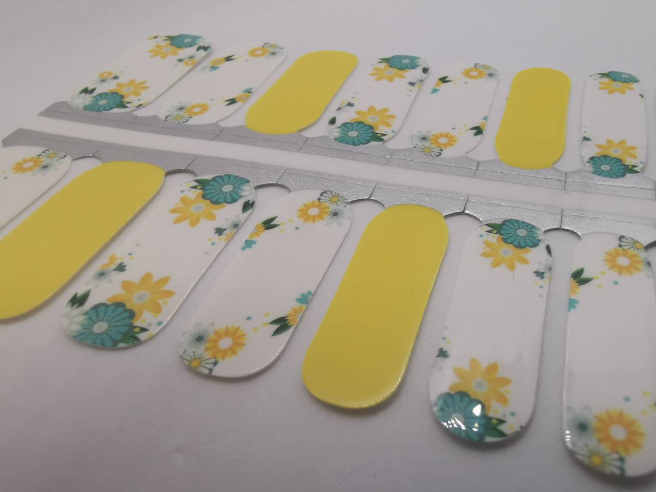 Dark Gray Yellow and Teal Aqua Green Flowers Daisies with White Background