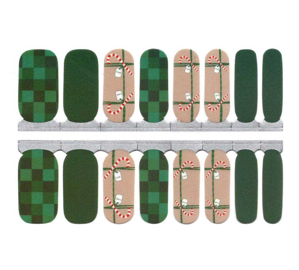 Green Aesthetic Pixelated Plaid Gift Tag Candy Cane