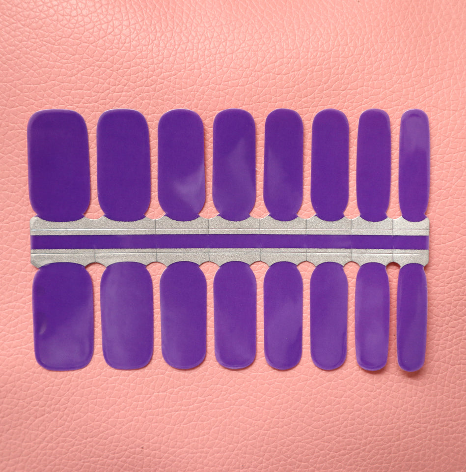 Color Changing Purple to Blue Solid Color Temperature Sensitive