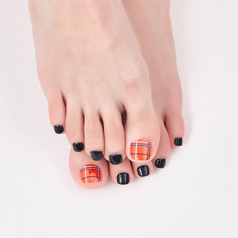 Red Plaid with Black Toe Nail Wraps