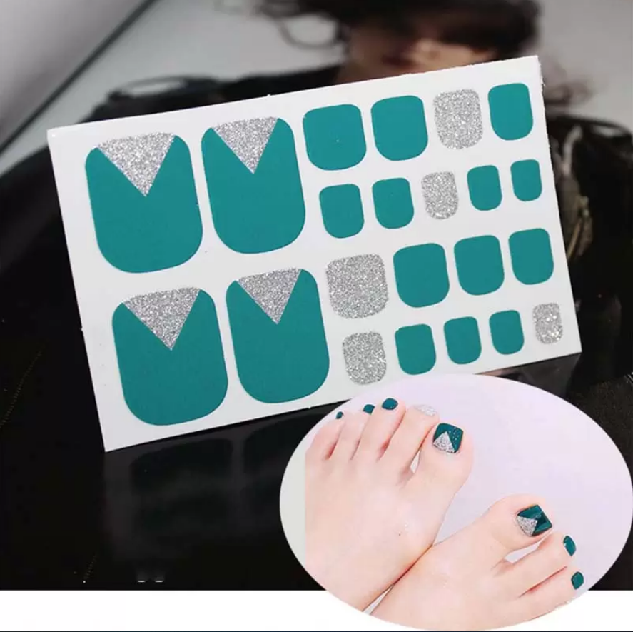 Aqua Green and Silver Glitter  Toe Nails