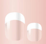 Top court French Manicure White Tip avec dos transparent