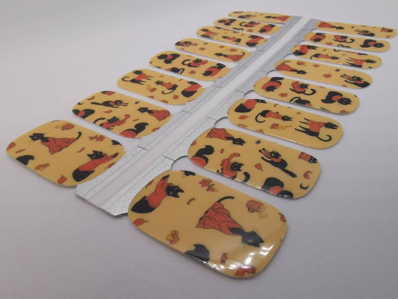 Black Cats in Orange Sweaters Fall Theme Halloween EZ Nails