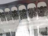 Haut transparent de manucure française en dentelle damassée noire