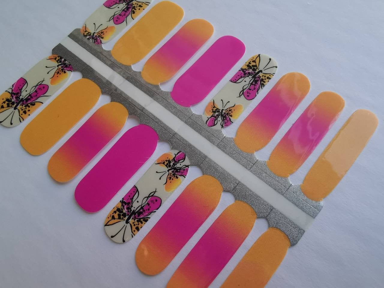 Orange and Pink Ombre Gradient with Drawing of the Butterfly