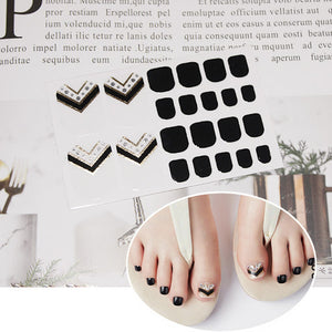 Black and Gold Geometry with Silver Dots Toe Nails